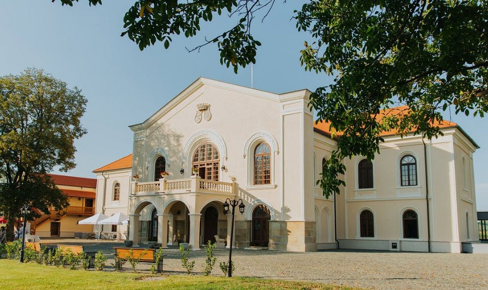 Castelul Bethlen din Bahnea, Romania, Romania
